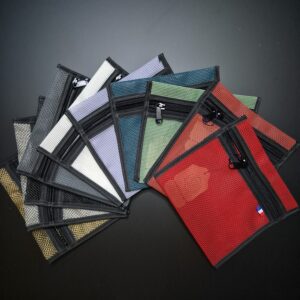 Pochette en grille
